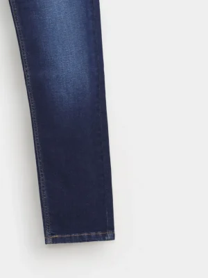 F0583109622_9_copy_2